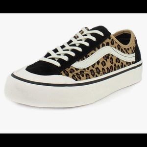 VANS LEOPARD PRINT SNEAKERS